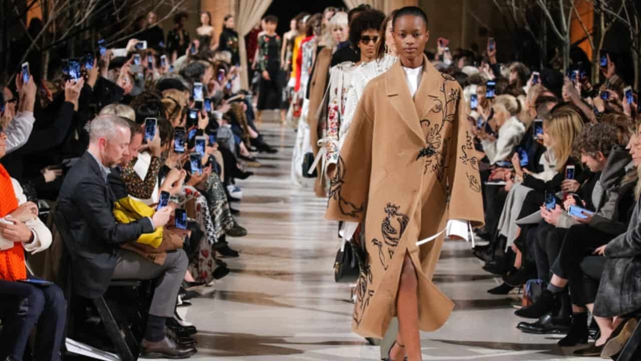 12 StreetStyle Trends That Stole the Show at New York Fashion Week